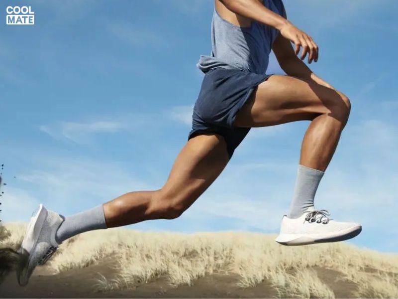 Một đôi giày chạy bộ tốt là người bạn đồng hành tin cậy của mọi runner.