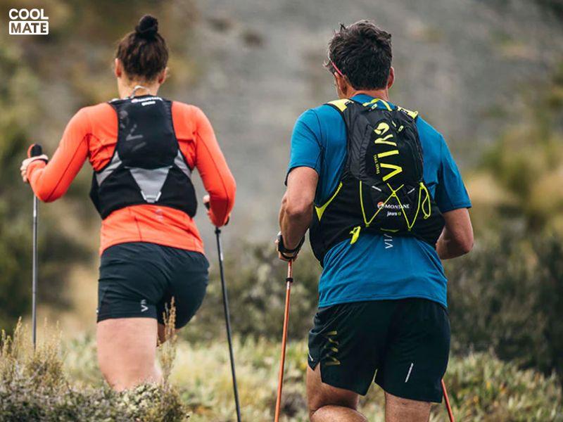 Vest và belt chạy bộ là phụ kiện không thể thiếu giúp bạn mang theo các vật dụng cần thiết