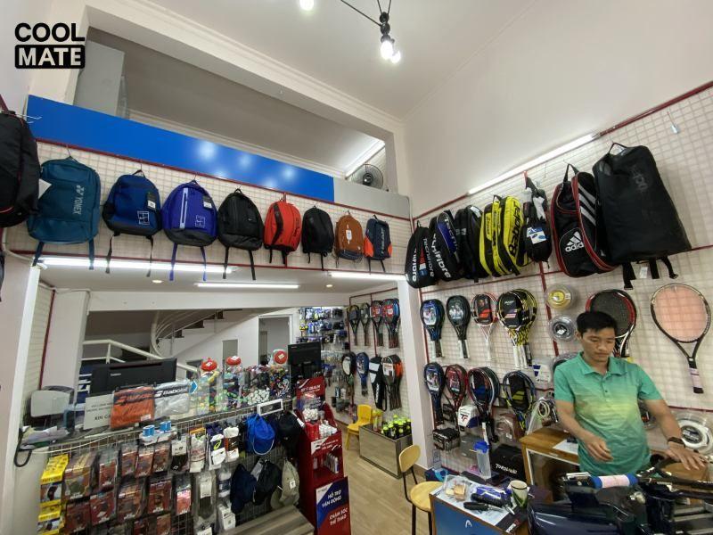 Shop Quần Áo Thể Thao Nhật Tiến: Cửa hàng bán quần áo thể thao, bao gồm cả quần áo tennis tại Đà Nẵng