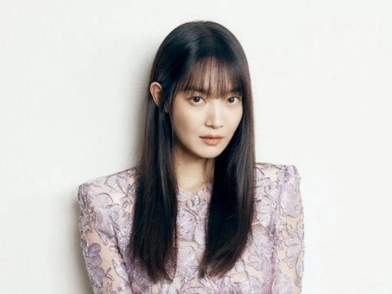 Phong cách thời trang đẳng cấp của Shin Min-a khi diện Gucci