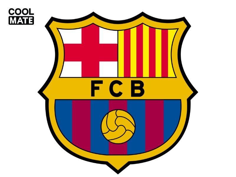 Logo Barcelona: Cây thánh giá và sọc đỏ vàng, thể hiện bản sắc mạnh mẽ