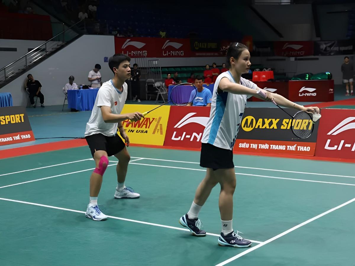 Mẹo thử giày chuẩn chuyên gia trước khi mua