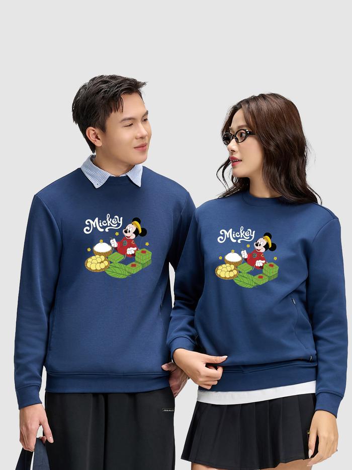 Áo nỉ Sweatshirt Mickey nấu Bánh Chưng - undefined