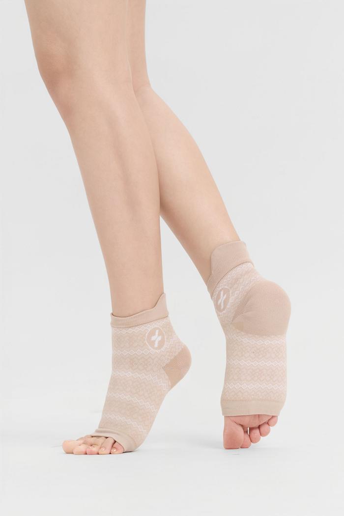 Tất Yoga & Pilates Open Toe Socks - undefined