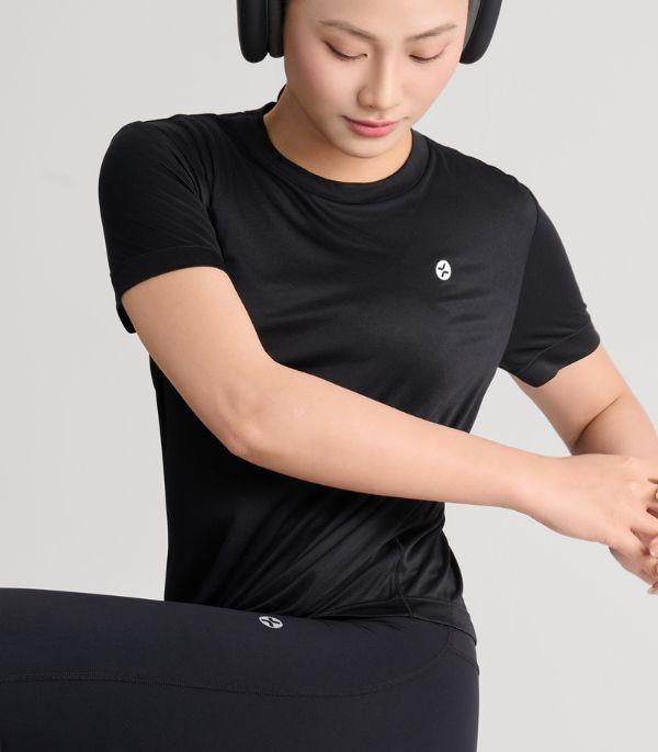 Tay ngắn thể thao