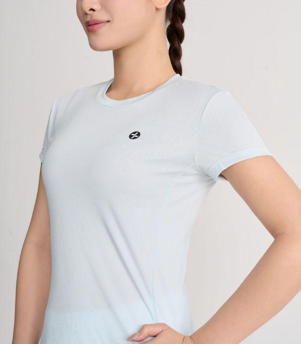Thiết kế thể thao gọn gàng