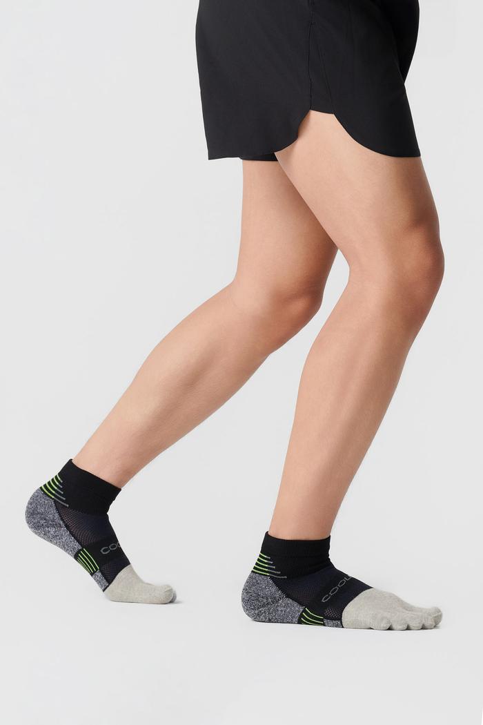 Tất Xỏ Ngón Chạy Bộ - undefined