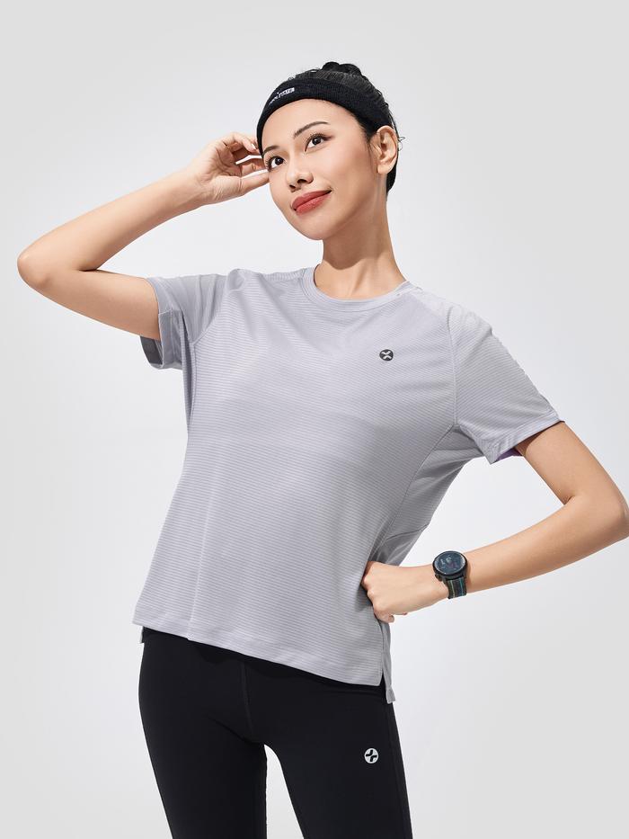 Áo thun nữ chạy bộ Core Tee Slim - undefined