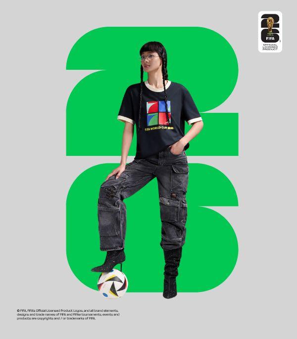 Tôn vinh tình yêu bóng đá