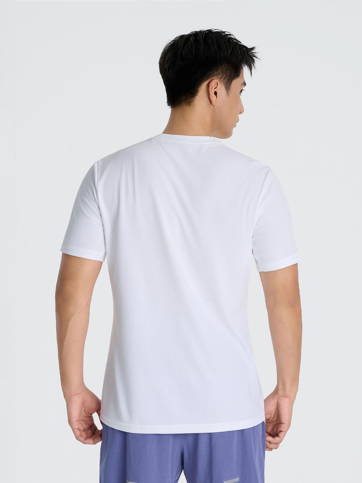 Áo thun thể thao thoáng khí Essentials - undefined