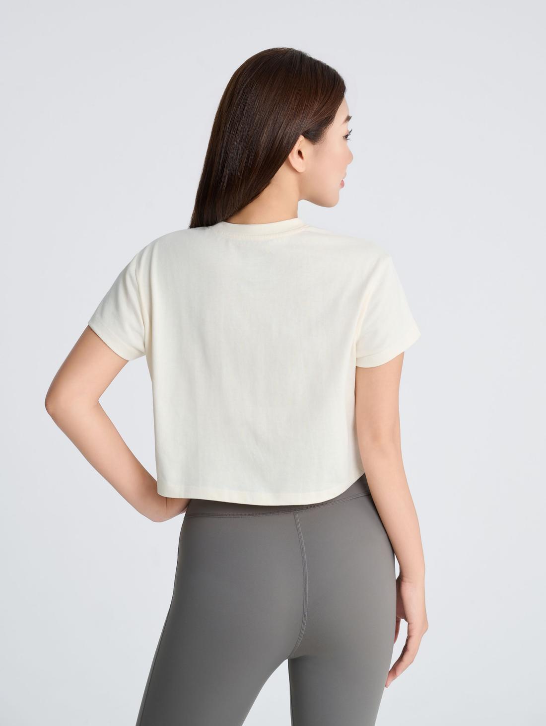 Áo Croptop nữ Cotton Poly - undefined