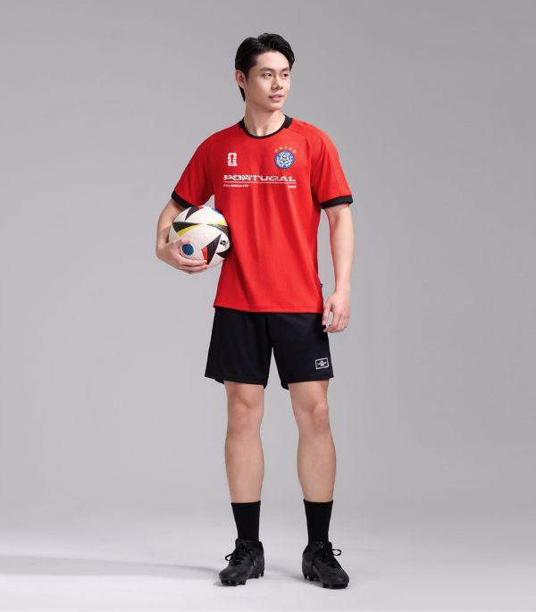 Form thể thao gọn nhẹ