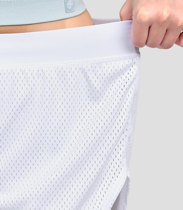Mesh nhẹ, thoáng khí