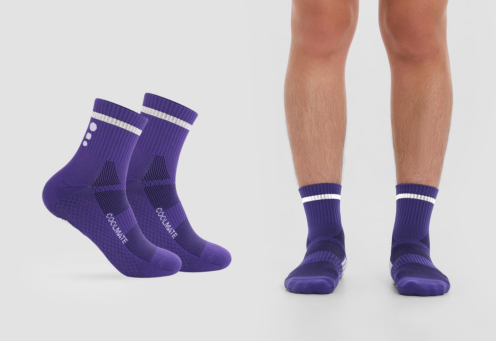 Tất chạy bộ unisex phản quang cổ trung "Run Safe In The Dark"