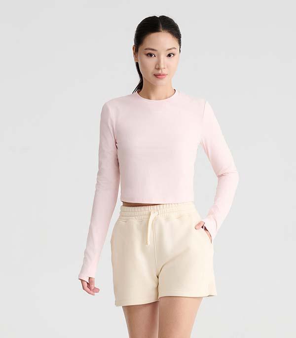 Tập luyện và mặc hàng ngày