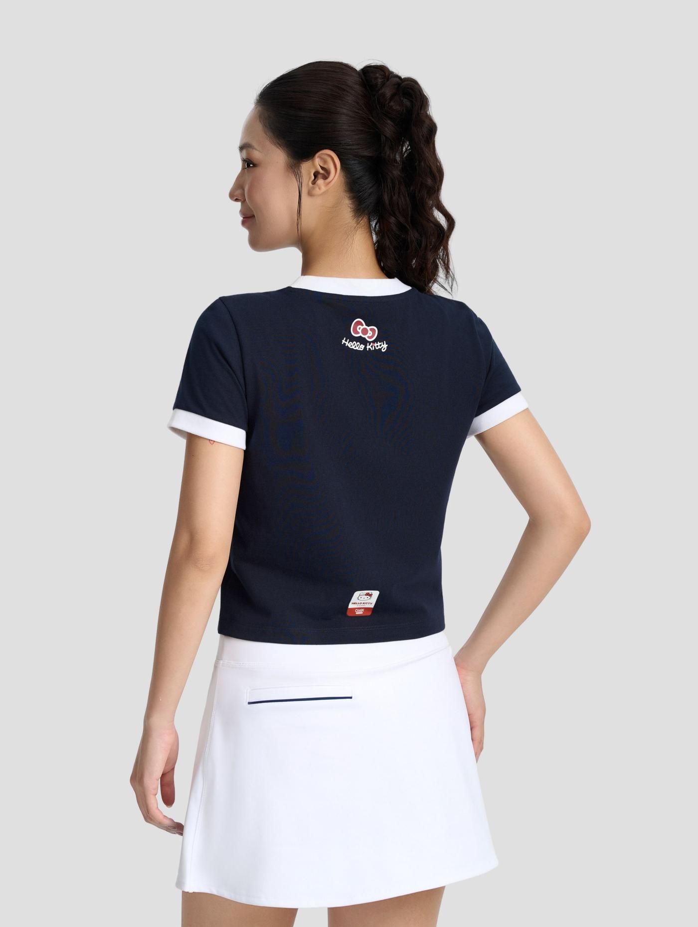 Áo thun cotton Slim Fit phối bo viền Kitty is Winking - undefined