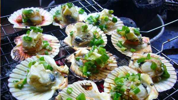 Món sò điệp nướng mỡ hành thơm ngon