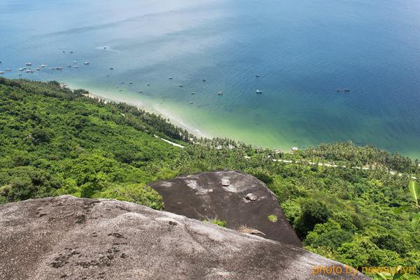 Đỉnh Ma Thiên Lãnh và Sân Tiên trên Hòn Sơn