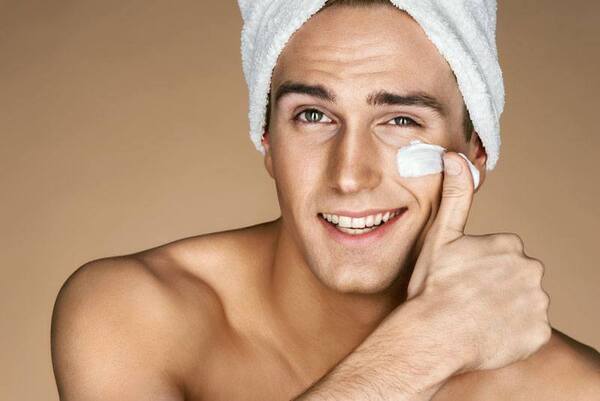 Chăm sóc da mặt trước buổi hẹn hò