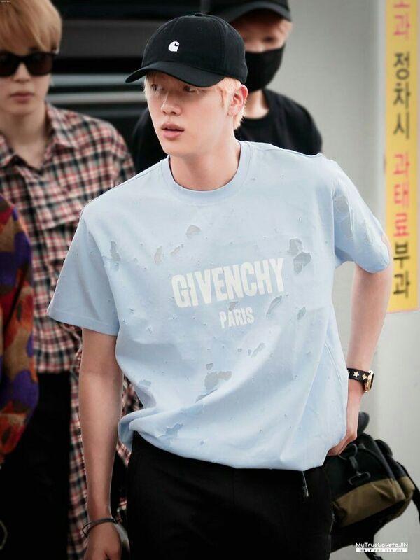Jin và Givenchy
