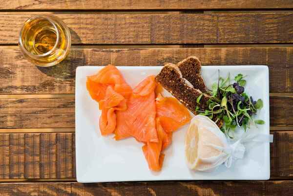 Hải sản và whisky: sự kết hợp mới lạ