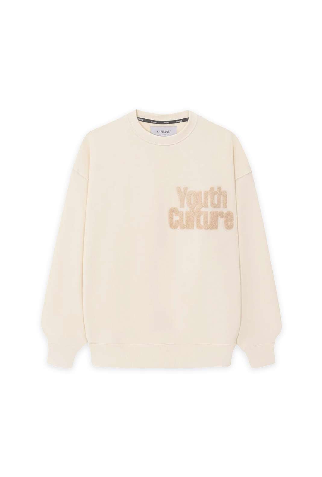 Product Image /image/April2023/Ao_ni_oversize_84RISING_Youth_Culture_-_mau_Beshadwo.jpg
