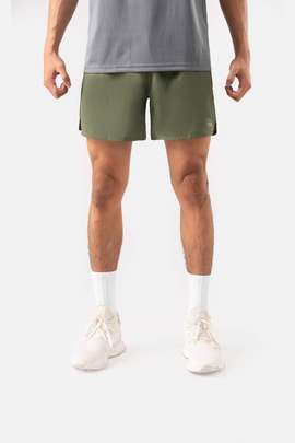 Product side /image/April2023/sanh-mau-quan-short-power-coolmate-xanh-reu-3.jpg