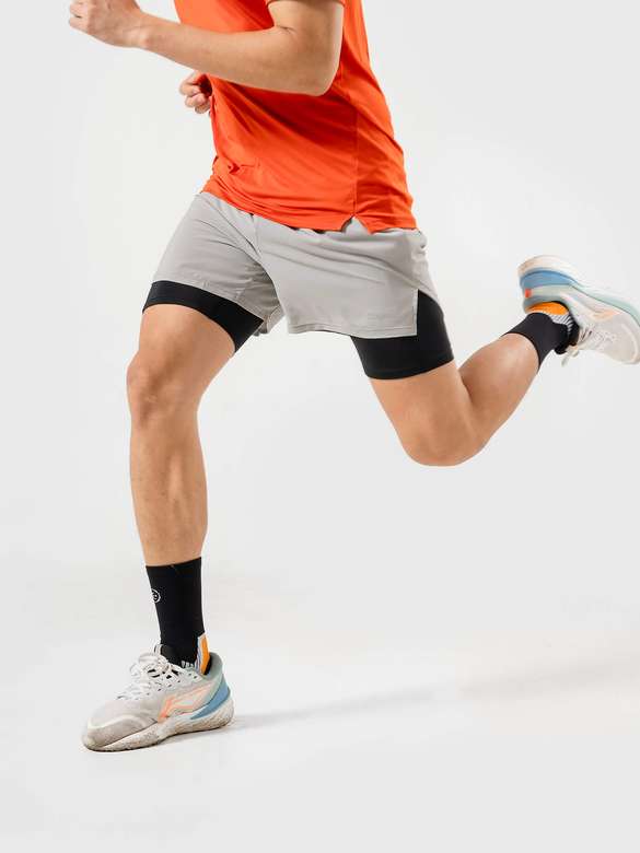 Quần Shorts Chạy Bộ 2 lớp Fast & Free III - undefined