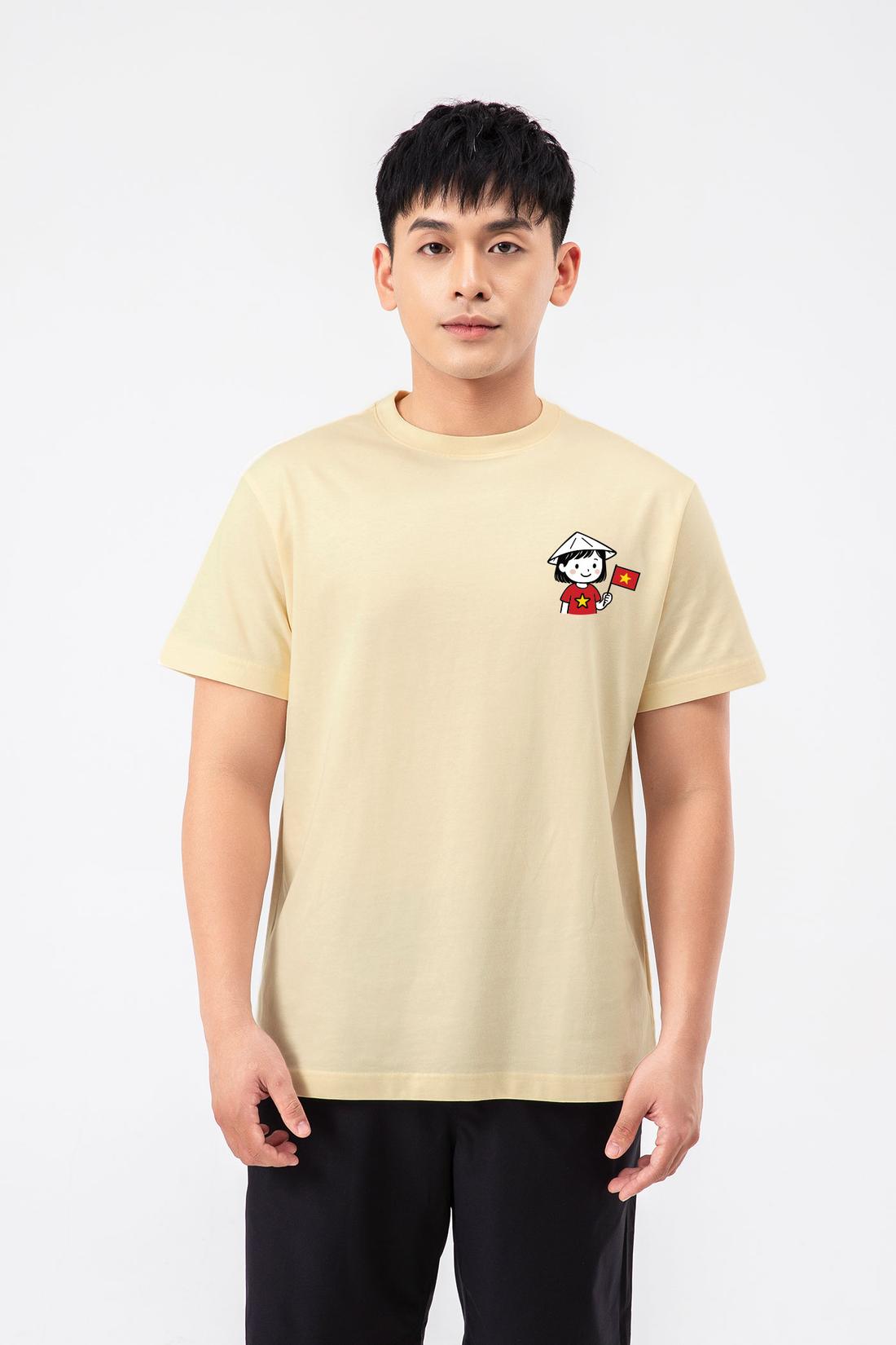Áo thun Relaxed Fit in Bé gái cầm cờ - undefined