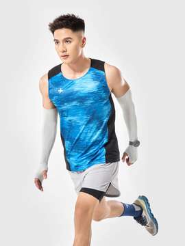 Product side /image/April2025/ao-singlet-chay-bo-advanced-vent-techgraphic-camo-389xanh-blue.jpg