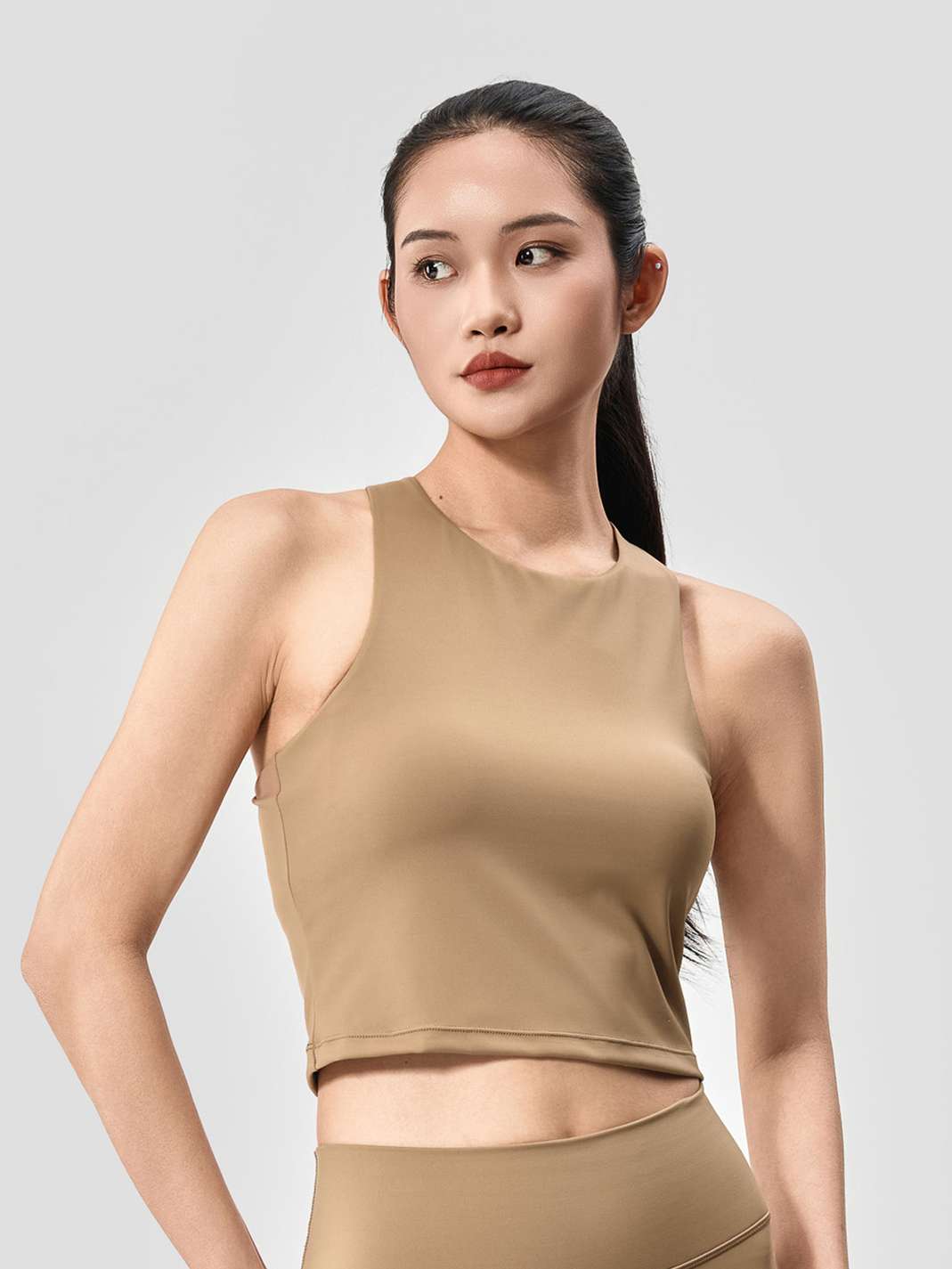 Product Image /image/April2025/ao-tank-yoga-slimfit-30592.jpg