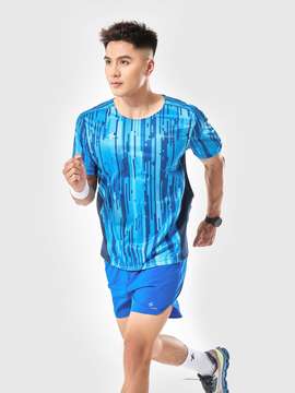 Product side /image/April2025/ao-thun-chay-bo-advanced-vent-techgraphic-pixel-68-xanh-blue.jpg