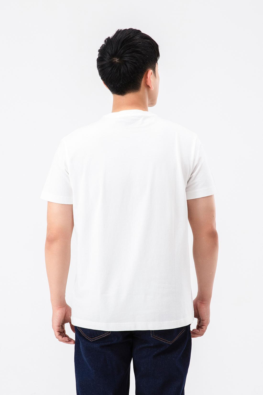 Áo thun Relaxed Fit in Bé gái cầm cờ - undefined