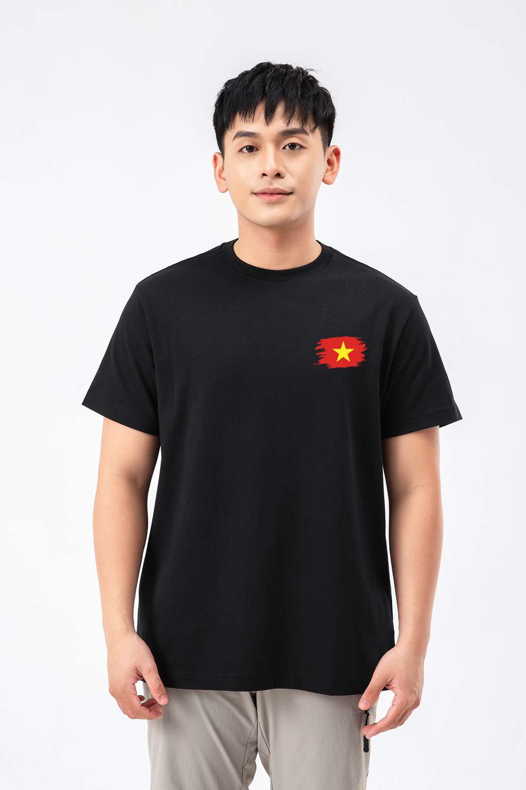 Product Image /image/April2025/ao-thun-relaxed-fit-in-co-do-doc-lap-12-den.jpg