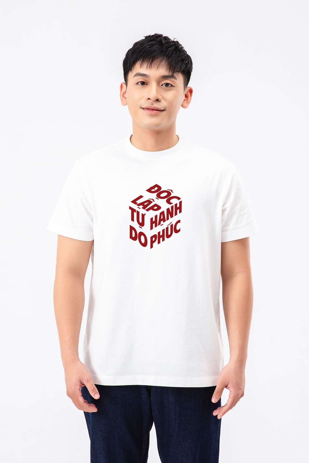 Product Image /image/April2025/ao-thun-relaxed-fit-in-doc-lap-tu-do-hanh-phuc-2-1.12-trang.jpg