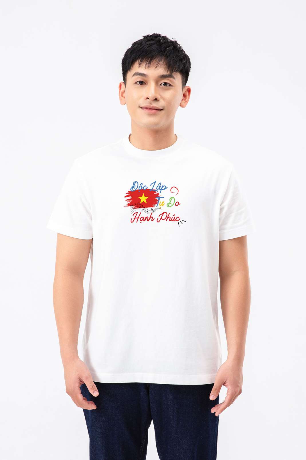 Product Image /image/April2025/ao-thun-relaxed-fit-in-doc-lap-tu-do-hanh-phuc-4-1.10-trang.jpg