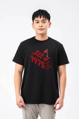 Product side /image/April2025/ao-thun-relaxed-fit-in-ngay-giai-phong-112-den.jpg