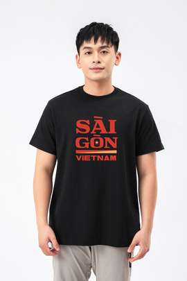 Product side /image/April2025/ao-thun-relaxed-fit-in-sai-gon-112-den.jpg