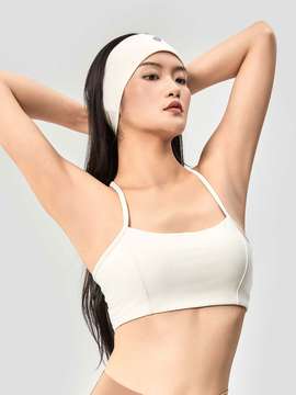 Product side /image/April2025/bra-yoga-crosscoolfex-light-support-2928-be-egret-1_31.jpg