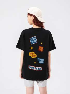 Áo thun Relaxed Fit Liên Khúc Chữ Tee - undefined