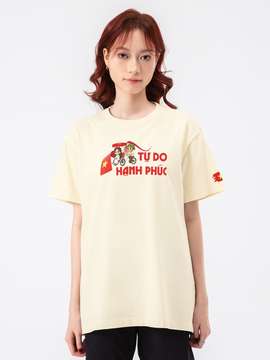 Áo thun Relaxed Fit Em Tự Do Hạnh Phúc - undefined