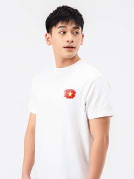 Áo thun Relaxed Fit Yêu Nước - undefined