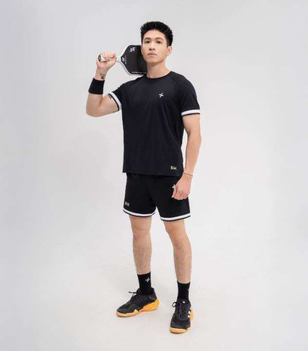 Pickleball, Tennis và mặc thường ngày