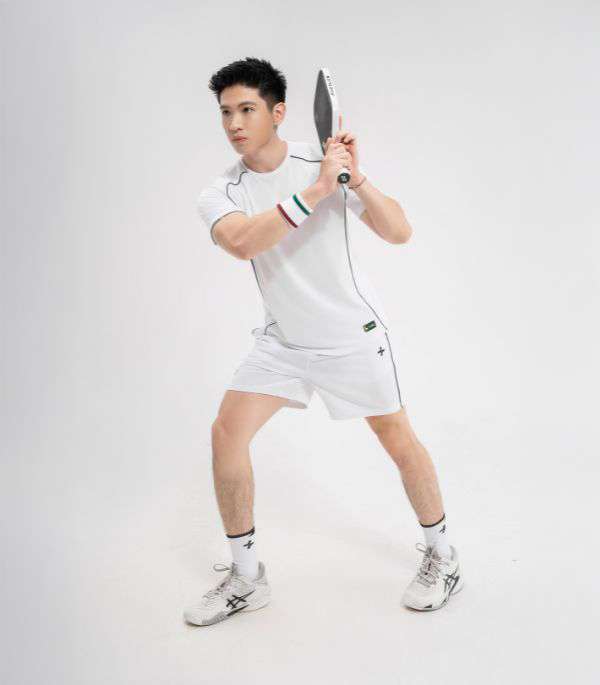 Pickleball, Tennis và mặc thường ngày