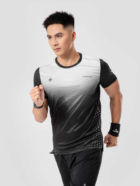 Tshirt chạy bộ nam Gradient - undefined
