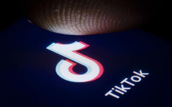 Thu hút view cực cao với cách hát nhép trên Tiktok thú vị