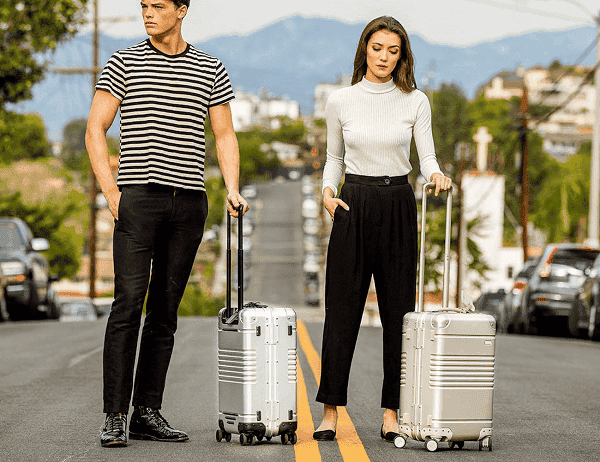 vali du lịch loại nào tốt