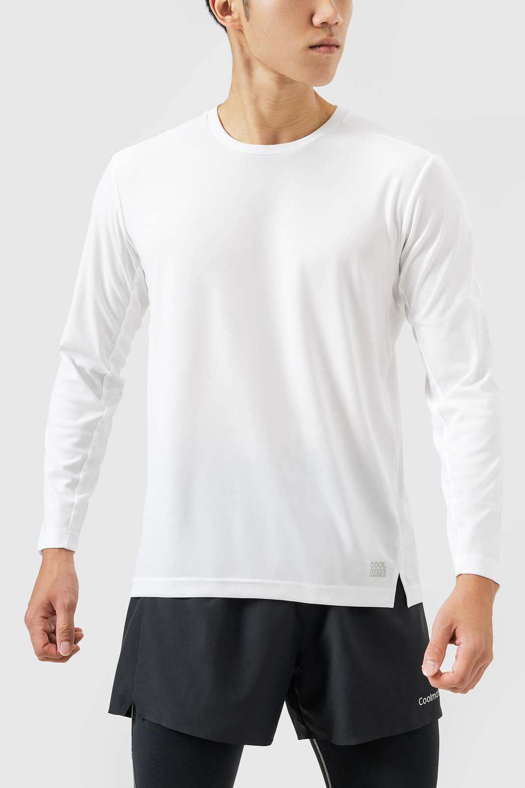 Product Image /image/December2023/ao-the-thao-essentials-1.jpg