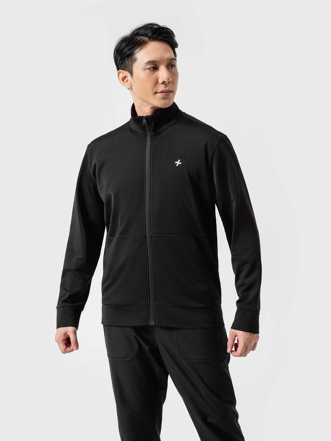 Áo khoác thể thao Track Jacket Essential - undefined