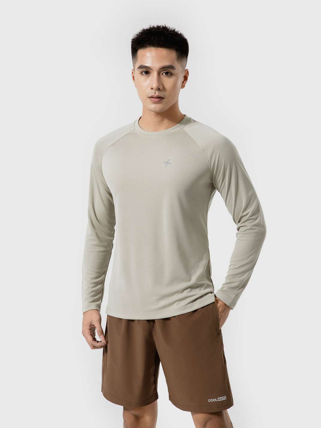 Product Image /image/December2024/ao-dai-tay-the-thao-1699_(9).jpg